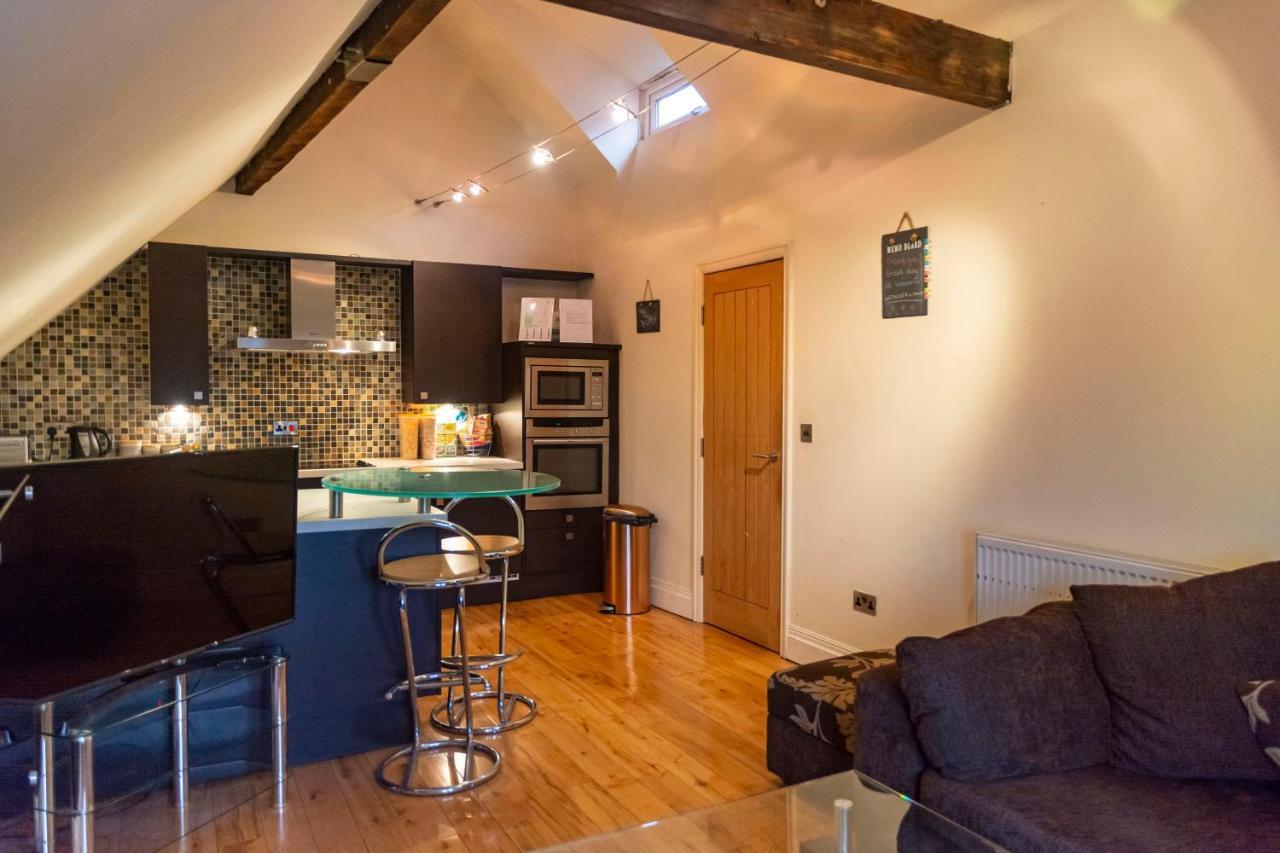 Apartment No.2 - The Old Red King Pub Mcr Μάντσεστερ Εξωτερικό φωτογραφία